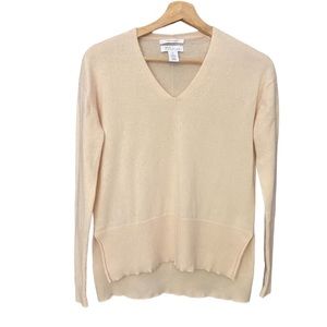 NORDSTROM Signature 100% Cashmere V-neck Sweater in Soft Peachy Pink, Size XS
